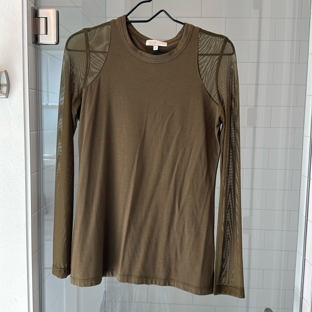 New without tags Anatomie top
